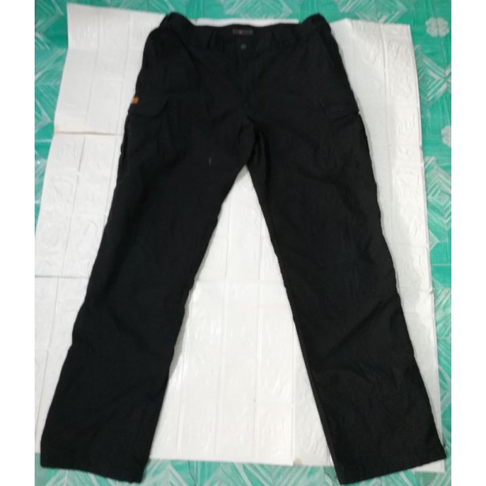 5.11​TACTICAL​เเท้​เอว36-38​นิ้ว​ มือสอง​ ตำหนิ​ลอยเปื้อนนิดหน่อย, สะโพก​46-50, เป้า​หน้า​12, ปลาย​ข