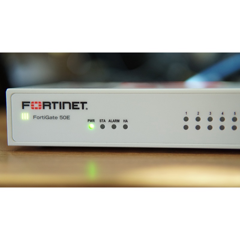 Fortinet FortiGate 50e Network Security Firewall ฟอร์ติเน็ต FG-50E  พร้อมadapter สภาพสวยเหมือนใหม่
