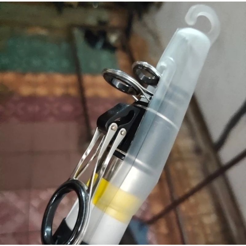 คันเบ็ดเซิร์ฟ วัสดุคาร์บอน มีขนาด 360 390 คันเบ็ดโต้คลื่น cather komodo dragon