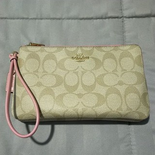 กระเป๋าคล้องมือ ไซส์ L COACH แท้100% มือสอง สภาพ90%