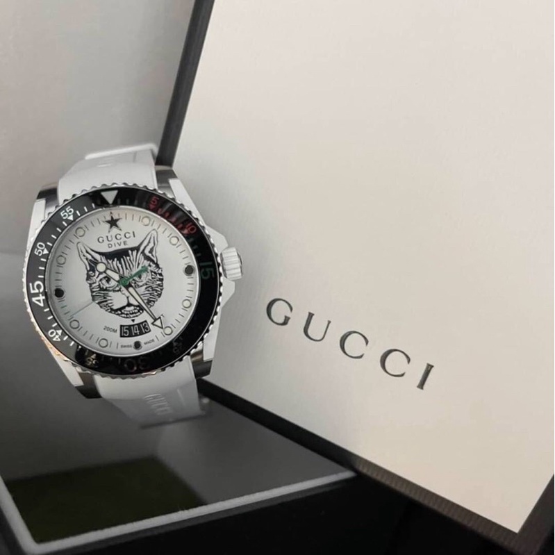 🦋สินค้าพร้อมส่ง🦋   New🤍Gucci Dive Watch (cat) หน้าปัด 40mm.  สายซิลิโคนสีขาว 🇮🇹 มีประกัน 2 ปี สวย เร