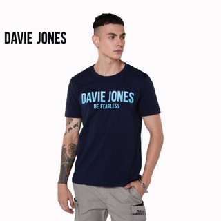 DAVIE JONES เสื้อยืดพิมพ์ลายโลโก้ สีกรม Graphic Print T-Shirt in navy LG0037MN bh