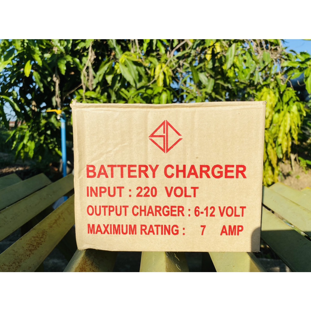 เครื่องชาร์จแบตเตอรี่ 6-12V 7A