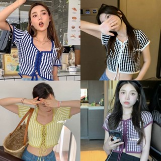 BY IRA (T1598)เสื้อไหมพรมแขนสั้นดีเทลสายผูกโบว์หน้าอกลายฉลุ สวยแซ่บสุด