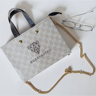 ถุงกระดาษ Gucci แท้ เคลือบ PVC กระเป๋าสะพายเคลือบ ถุงแบรนด์เนมแท้ รุ่นหายาก