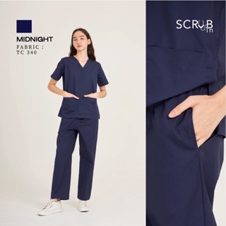 Scrub in | ชุดสครับคอวีพร้อมส่ง unisex สี Midnight (มีบริการปักชื่อ) ผ้า TC340