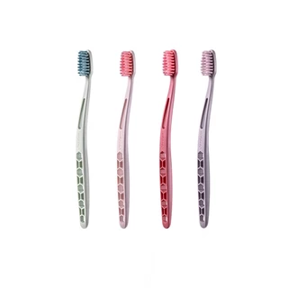 [คละสี] Jordan จอร์แดน แปรงสีฟันผู้ใหญ่ รุ่น Ultralite 0.01 mm.