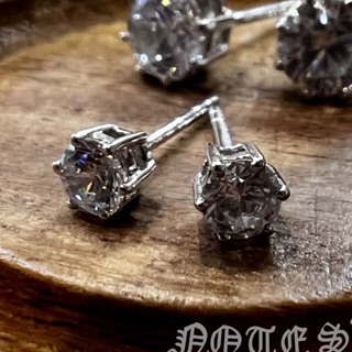 ต่างหูเงินแท้ ชุบทองคำขาว ฝังเพชร ขนาด 4mm Sterling Silver 925 NSER1691