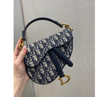 พรี​ ราคา8900 Dior Saddleไซส์ใหญ่ กระเป๋าถือ กระเป๋าสะพายไหล่ กระเป๋าสะพายข้าง 25.5cm