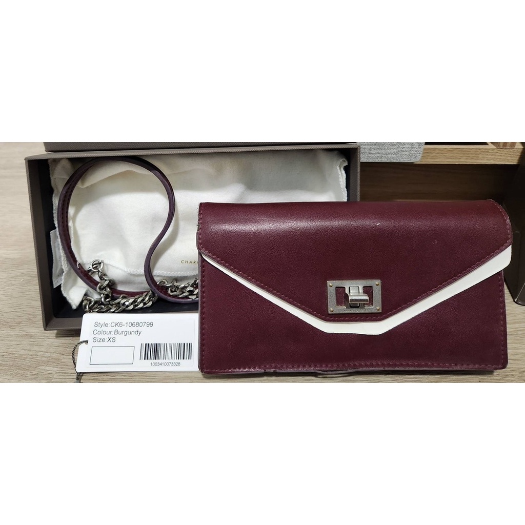 กระเป๋า charles & keith