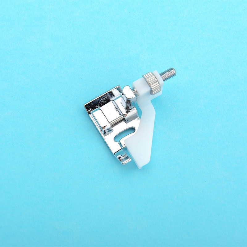 ตีนผีเย็บตะเข็บ สอยผ้า เลื่อนขนาดได้ แบบพลาสติก ตีนผีจักรเย็บผ้าจักรกระเป๋าหิ้ว Janome/Elvira/Bernet