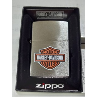 ZIPPO 200HD  H252  HARLEY DAVIDSON LOGO  BRUSHED CHROME  COLOR IMAGE สีเงิน ผิวโครเมี่ยมขัดด้าน ลายแบบสกรีนของแท้