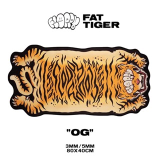 Floppy Fat Tiger Deskmat 🐯 แผ่นรองเม้าส์ แผ่นปูโต๊ะ ขนาด 80x40