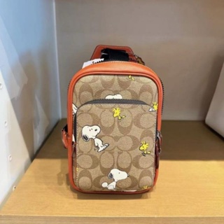 💥คอลใหม่ล่าสุด SNOOPY🎒💗NEW  Coach X Peanuts Track Pack 14 In Signature Canvas With Snoopy Woodstock Print🥰🥰