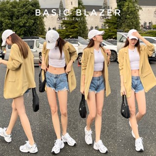 Basic Blazer เสื้อเบลเซอร์ทรงเบสิค ทรงสวยมาก Over size ใส่ได้ทุกวันไม่เป็นทางการจนเกินไป เนื้อผ้าคุณภาพพรีเมียม