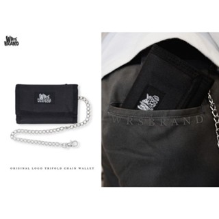 กระเป๋าสตางค์ 3 พับ พร้อมกับโซ่ไว้คล้องกับกางเกงตัวโปรด WRS ORIGINAL LOGO TRIFOLD CHAIN WALLET