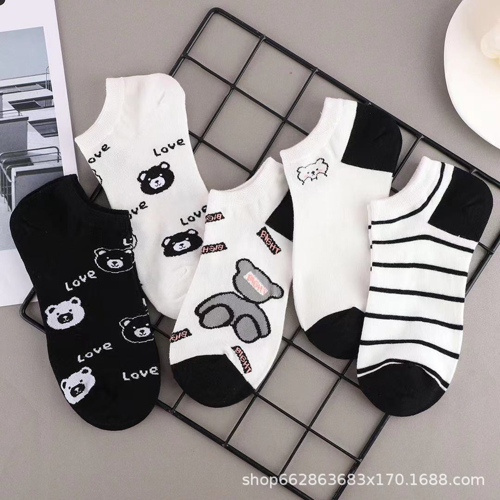 ถุงเท้าข้อสั้น แบบบาง ลายการ์ตูนน่ารัก สีดํา และสีขาว แฟชั่นฤดูใบไม้ผลิ และฤดูร้อน สไตล์ญี่ปุ่น สําหรับผู้หญิง - รูปที่ 2