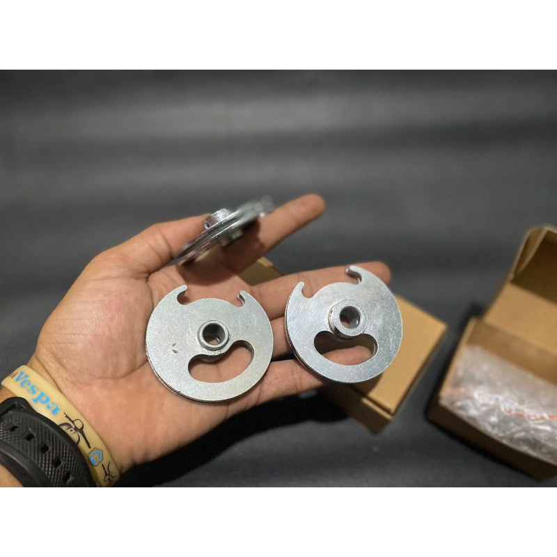 MESIN Shifter เลือกเกียร์ไก่ claw เครื่องยนต์ vespa รุ่น pk fa italy Smallframe pts พิเศษ ที่รัก ฯลฯ ดี. เคล็ดลับไฟแช็คเวลาเคลื่อนย้ายฟัน 
วัสดุจานอย่างดี ทดสอบ ขายส่งขายปลีก