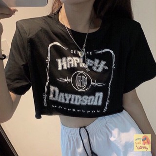 โอมากๆ🍊แฟชั่น เสื้อครอป ลาย HARLEU 2 สี แขนสั้นคอกลม แฟชั่นเท่ๆ