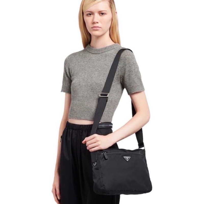 ?: New!! Prada 1BC421 Nylon Messenger  Bag‼️ก่อนกดสั่งรบกวนทักมาเช็คสต๊อคก่อนนะคะ‼️ | Shopee Thailand