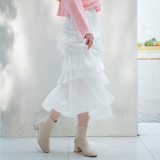 (ใส่โค้ด ICYICY9 ลด125.- ขั้นต่ำ 500.-) Camellia Maxi Skirt BI14202
