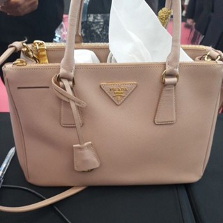 ci01532   prada safiano