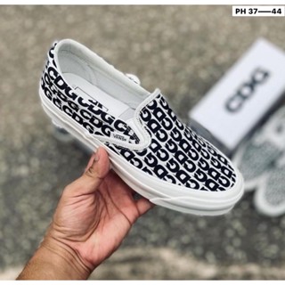 Vans X CDG Slip On (size36-44) Comme Des Garcons