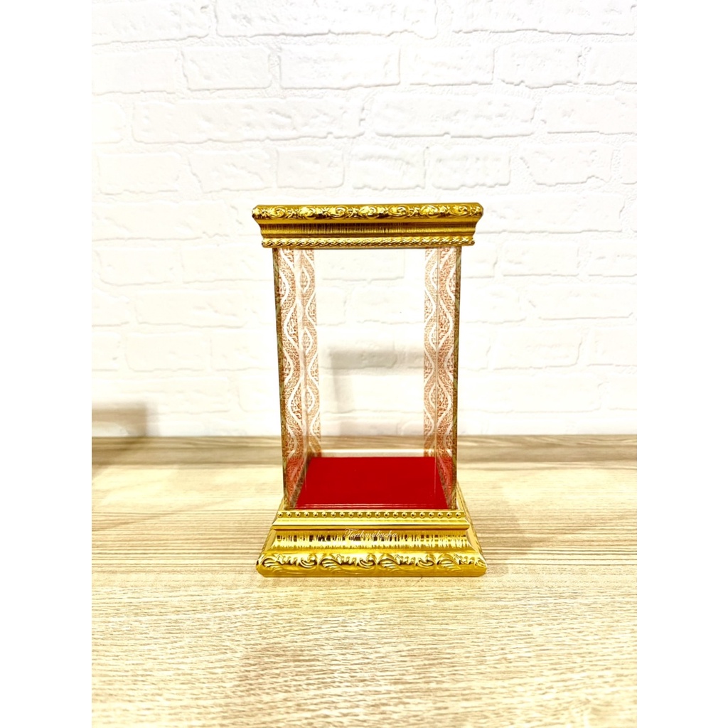 ตู้กระจกครอบพระ ตู้พระ ตู้ครอบพระ ฐานไม้สีทอง กำมะหยี่สีแดง ทั้งหมด 5 ขนาด เกรด A+ - รูปที่ 3