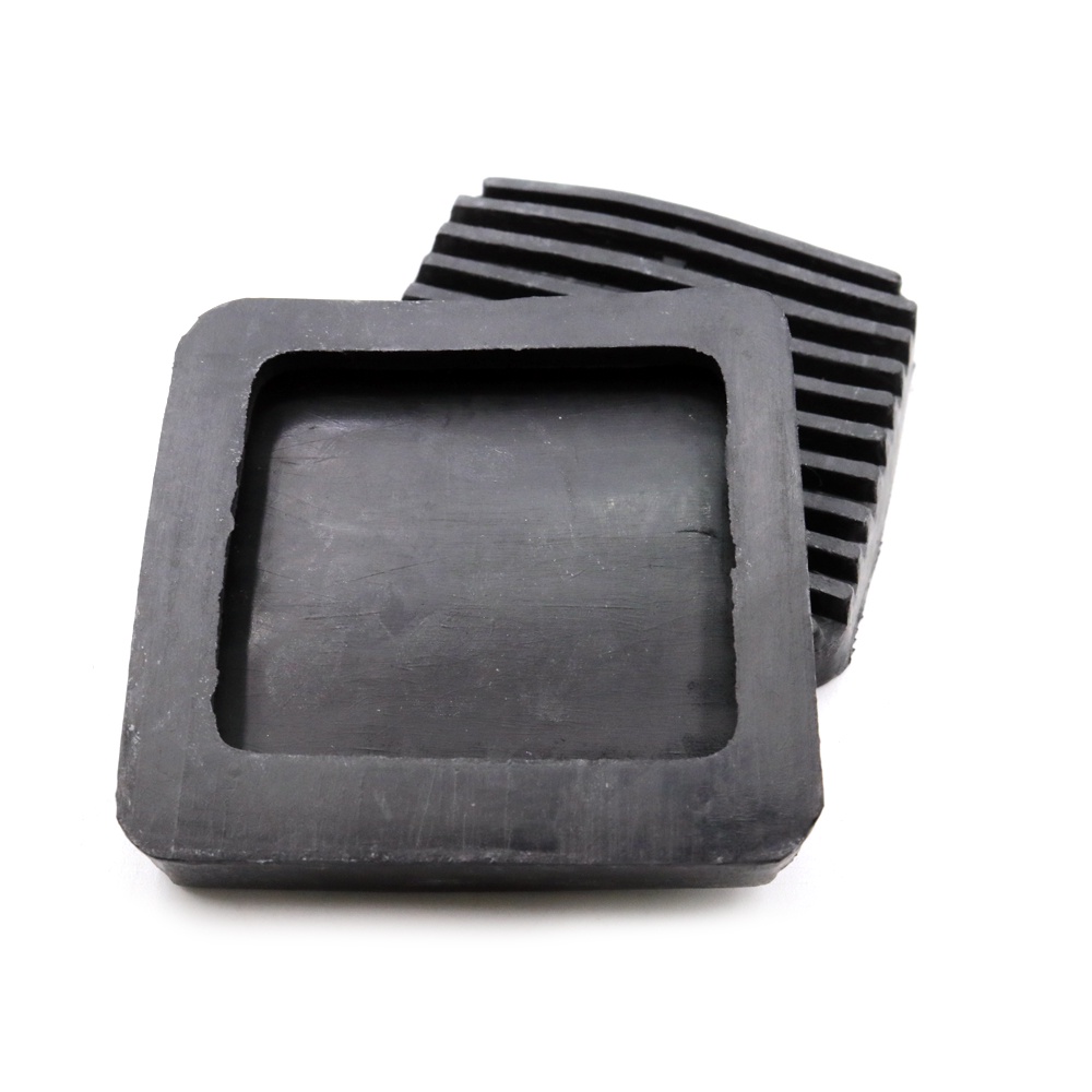 ยางรองแป้นเบรก คลัช 1คู่ โตโยต้า แลนด์ครุยเซอร์ J40 J60 BJ40 FJ40 FJ43 BJ46 HJ47 Toyota Land Cruiser