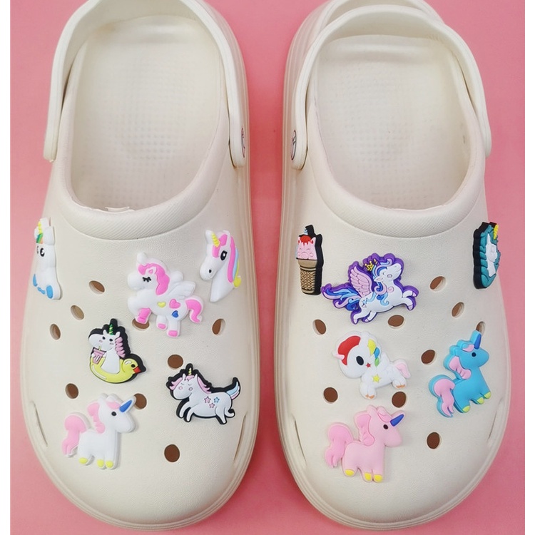 การ์ตูนม้า Jibitz Crocs สําหรับเด็ก เด็กผู้หญิง My Little Pony Jibits Charm อะนิเมะยูนิคอร์น Crocs Jibbits รองเท้า อุปกรณ์เสริม จี้รองเท้า หมุดตกแต่ง