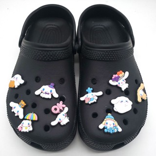 Sanrio จี้รูปการ์ตูน Cinnamoroll Jibitz น่ารัก เครื่องประดับ สําหรับตกแต่งรองเท้า Croc Pin