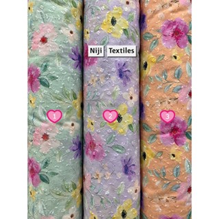 ผ้าคอตตอนปักลูกไม้ญี่ปุ่น ผ้าเมตรพิมพดิจิตอล ลายดอกแดฟโฟดิล Cotton Lace Digital Fabric - Colorful Daffodil Flower Design