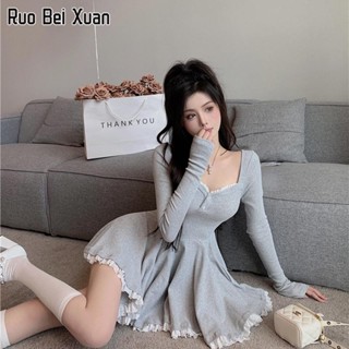 RUO BEI XUAN เดรสลูกไม้คอปกด้านข้างผู้หญิงเซ็กซี่สไตล์ high-end กระโปรงพลีทเอวกระชับสัดส่วน