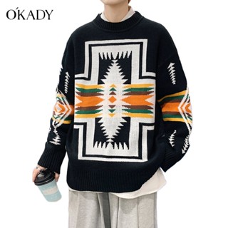 OKADY เสื้อสเวตเตอร์ถักแฟชั่นสำหรับบุรุษคอกลมพิมพ์ลายหลวมเสื้อสเวตเตอร์ลำลองใหม่สไตล์เกาหลีเสื้อคู่