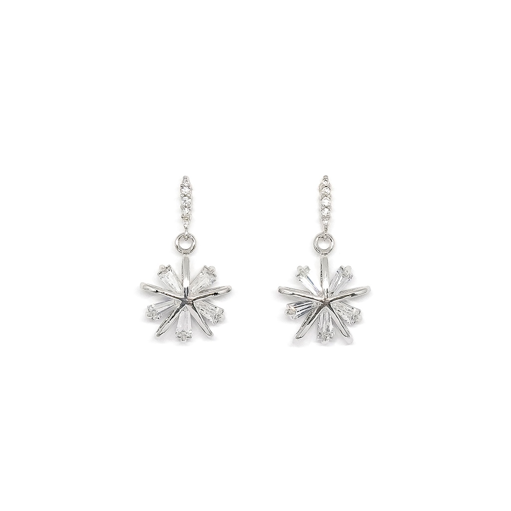 Fyne Fories Let It Snow Earrings ♡ ต่างหู snowflake ประดับ zirconia ♡ fynefories