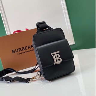 พรี​ ราคา5500 Burberry Bumbag หนังวัว กระเป๋าคาดอก กระเป๋า​คาด​เอว​12*4.5*22.5cm