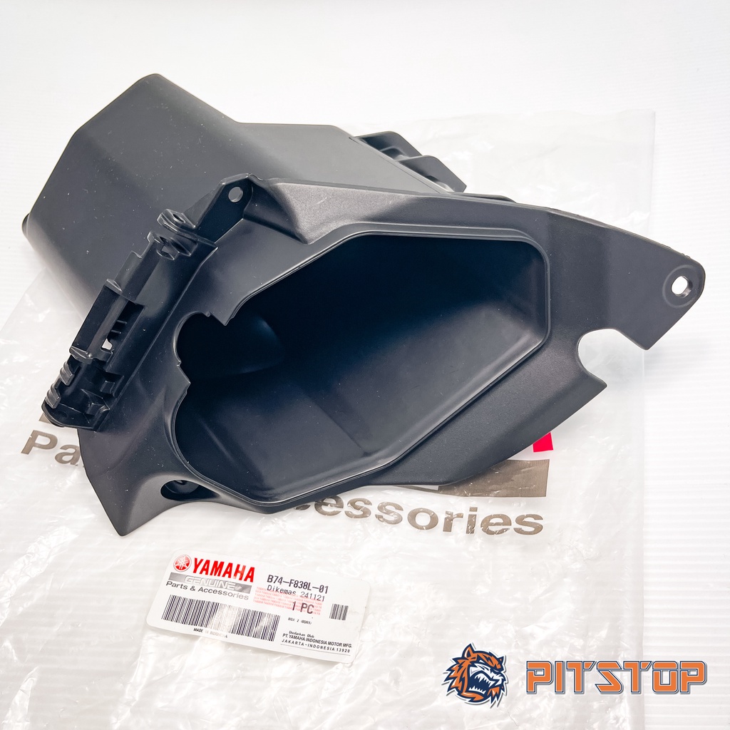 POCKET CASE - XMAX (G) LH B74-F838L-00