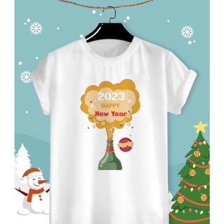 เสื้อลายปีใหม่ เสื้อคริสมาสต์ Merry Christmas &amp; Happy New Year 2023 ผ้า TK ใส่สบาย สีสันสดใส ใส่สบาย ไม่ยืดไม่ย้วย