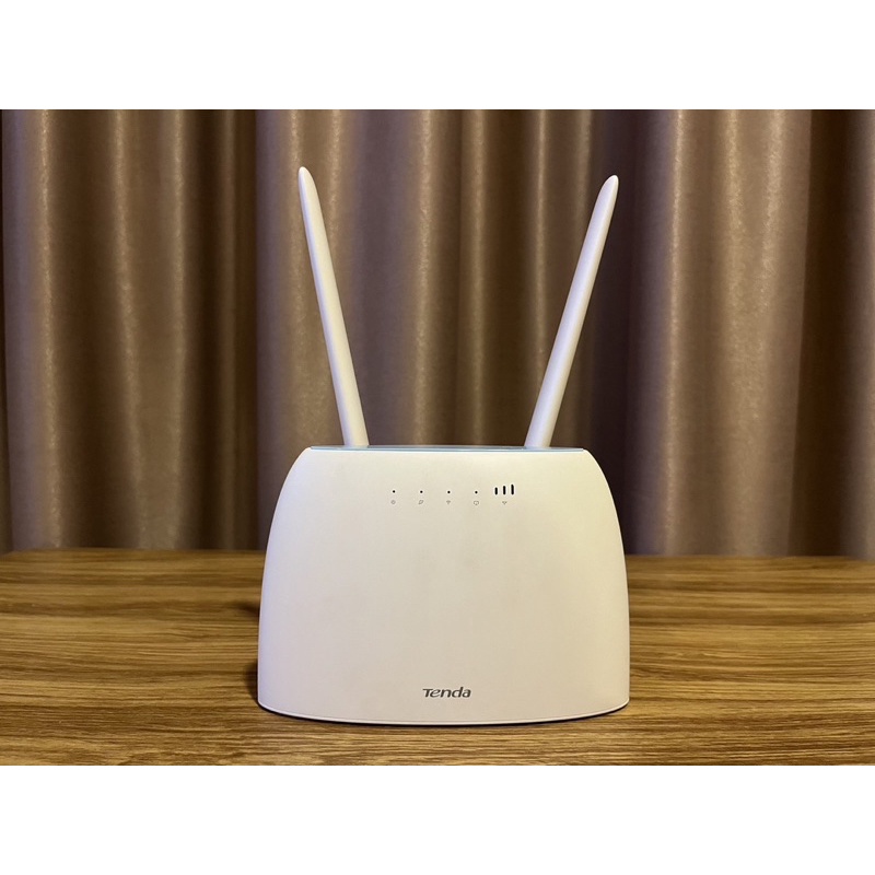 Tenda 4G09 AC1200 Dual-Band Wi-Fi 4G+ LTE CAT6 2CA Router