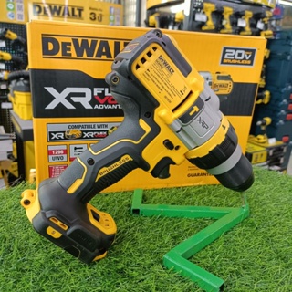 Dewalt สว่านกระแทกไร้สาย (เครื่องเปล่า ไม่รวมแท่นชาร์ท ไม่รวมแบตเตอรี่)ขนาดหัวจับ 13 มม. DCD999N