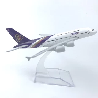 [16cm] โมเดลเครื่องบิน รวมชุดการบินไทย Scale1:400 ทำด้วยเหล็ก พร้อมฐานตั้งโชว์ เหมาะในการให้เป็นของขวัญ ตังโชว์