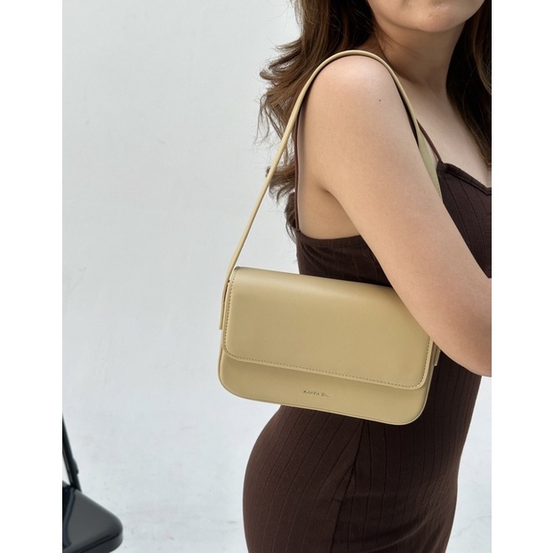 KAPPABKK Gigi Bag กระเป๋าสะพายไหล่ทรงคลาสสิค