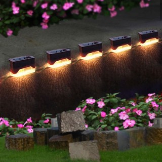 ไฟโซล่าเซลล์ โคมไฟติดผนัง LED พลังงานแสงอาทิตย์ กันน้ํา สําหรับตกแต่งสวน รั้ว ลานบ้าน