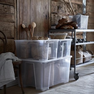 IKEA SAMLA กล่องใสพร้อมฝาปิดใส 57x39x28 ซม./45 ลิตร ซ้อนเข้ารูปพอดีกับขนาดอื่นๆ
