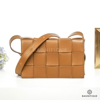 BOTTEGA CASSETTE BEIGE