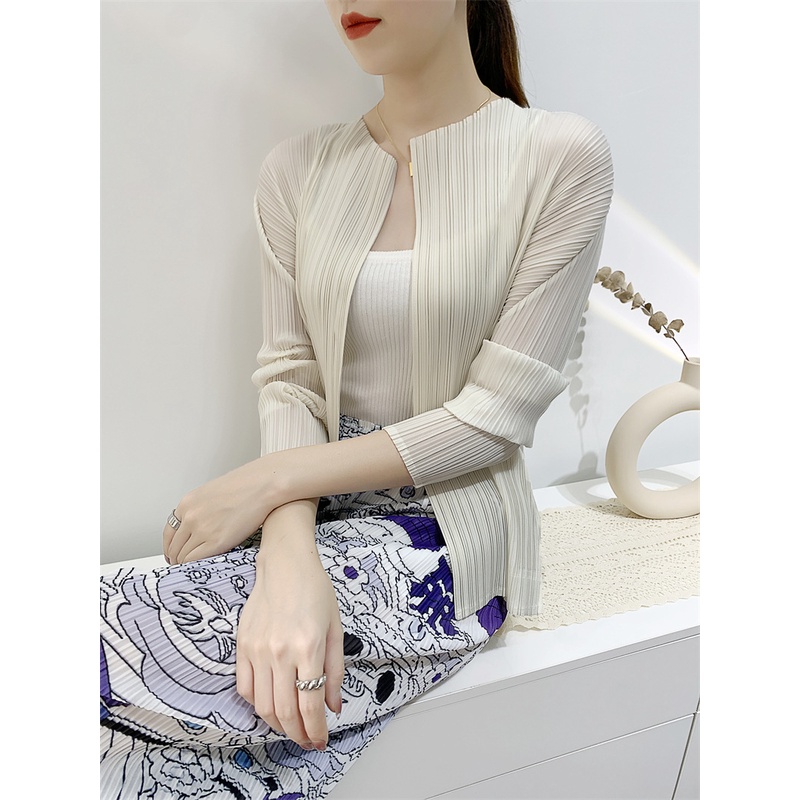 มิยาเกะ แจ็คเก็ตจีบผู้หญิงฤดูใบไม้ผลิฤดูใบไม้ร่วงคาร์ดิแกนซอกผู้หญิงแขนยาวดีงามสบายๆจีบด้านบนแจ็คเก็ตขนาดเล็ก - รูปที่ 4