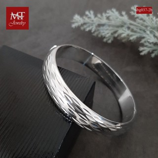 MT กำไลข้อมือเงินแท้ แบบแกะลาย (มีตัวล็อค) ข้อมือ 17, 18 ซม. Solid 925 Sterling Silver Bangle (sbg037-2B) MT Jewelry มณีธารา