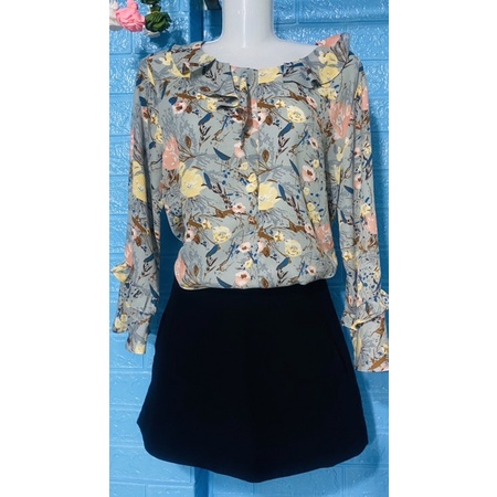 เสื้อ Somi**********