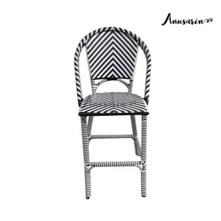 Anusarin Outdoor Bar Chair in Black &amp; White Herringbone Pattern เก้าอี้บาร์โครงอลูมิเนียมสานหวาย PE สำหรับกลางแจ้ง-Black