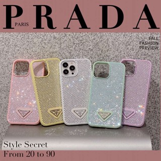 เคสโทรศัพท์มือถือ ลาย Prada ประดับพลอยเทียม แวววาว แฟชั่นหรูหรา สําหรับ iPhone 14 14 Pro 14 Plus 14 Pro Max 12 12 Pro 13 13 Pro Max